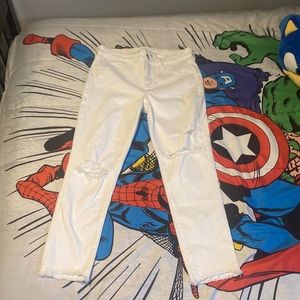 White American Eagle ankle Jeans